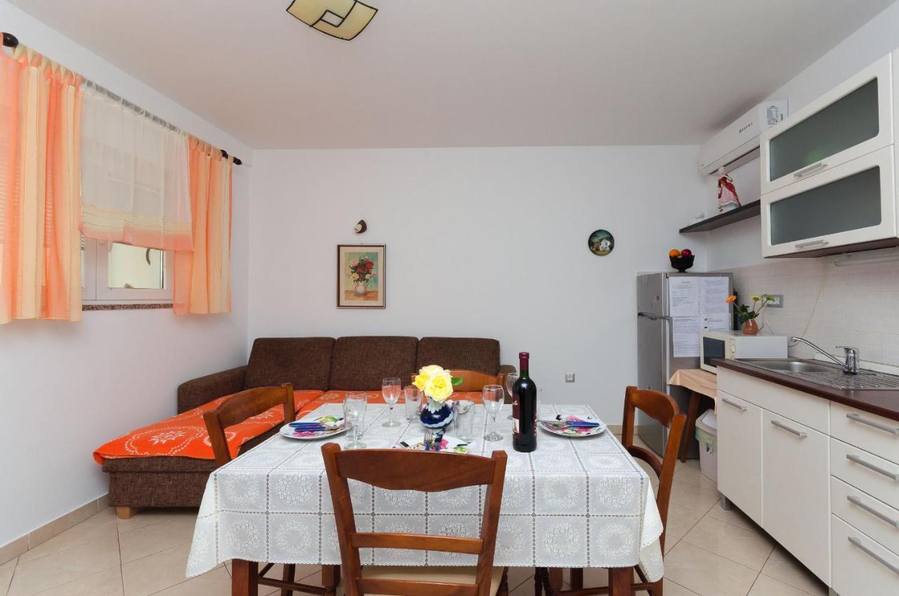Apartments Branka Mošćenička Draga Exteriör bild
