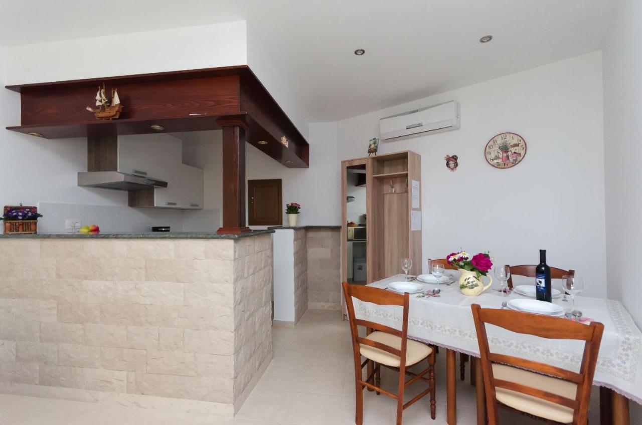 Apartments Branka Mošćenička Draga Exteriör bild