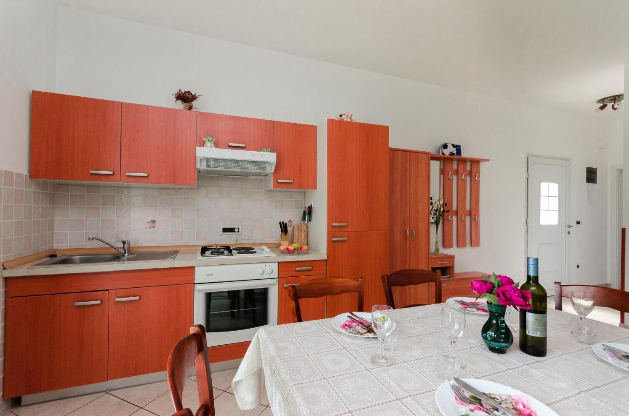 Apartments Branka Mošćenička Draga Exteriör bild