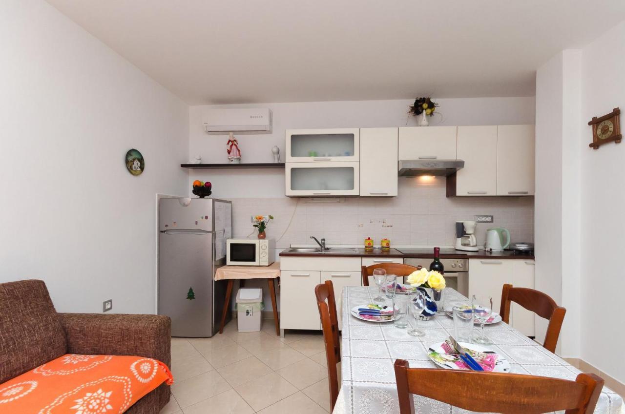 Apartments Branka Mošćenička Draga Exteriör bild