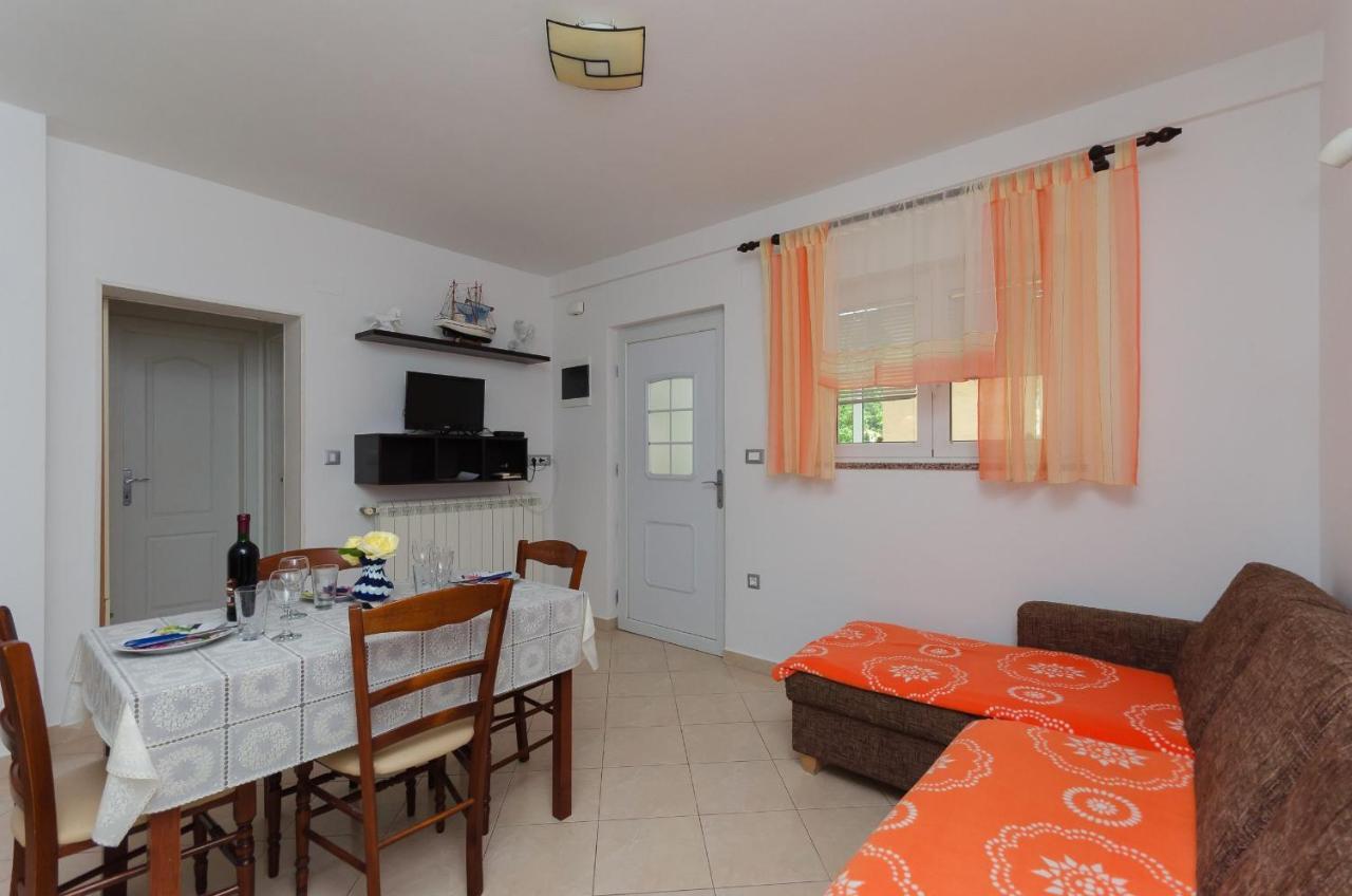 Apartments Branka Mošćenička Draga Exteriör bild