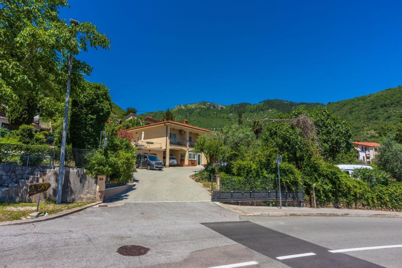 Apartments Branka Mošćenička Draga Exteriör bild