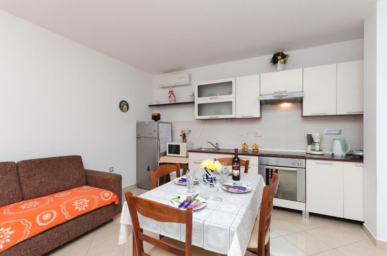 Apartments Branka Mošćenička Draga Exteriör bild